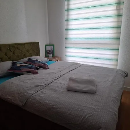 Minimalist Bulevar